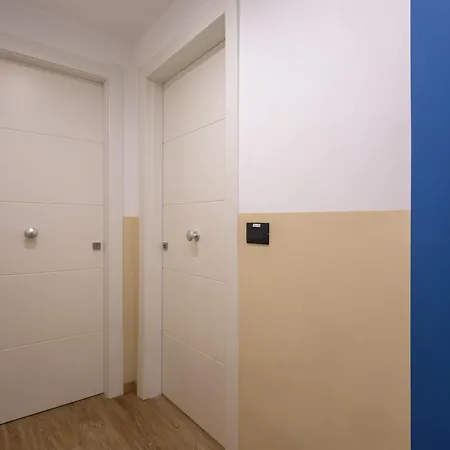 Yasmine Luxury In San Giovanni *