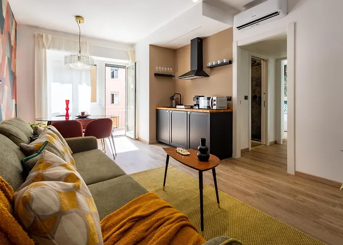 Yasmine Luxury In San Giovanni Apartmán